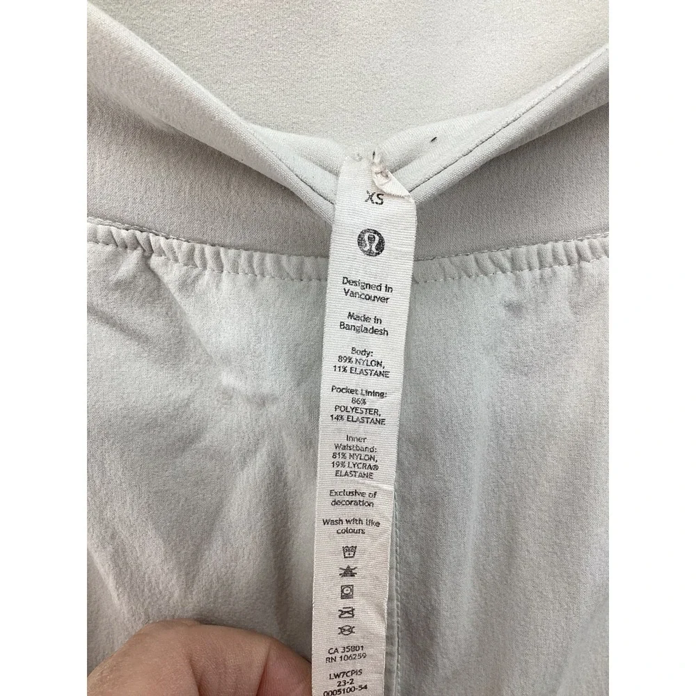 Lululemon Lab High Rise Athletic Shorts Beige Tan XS‎ LW7CPIS
